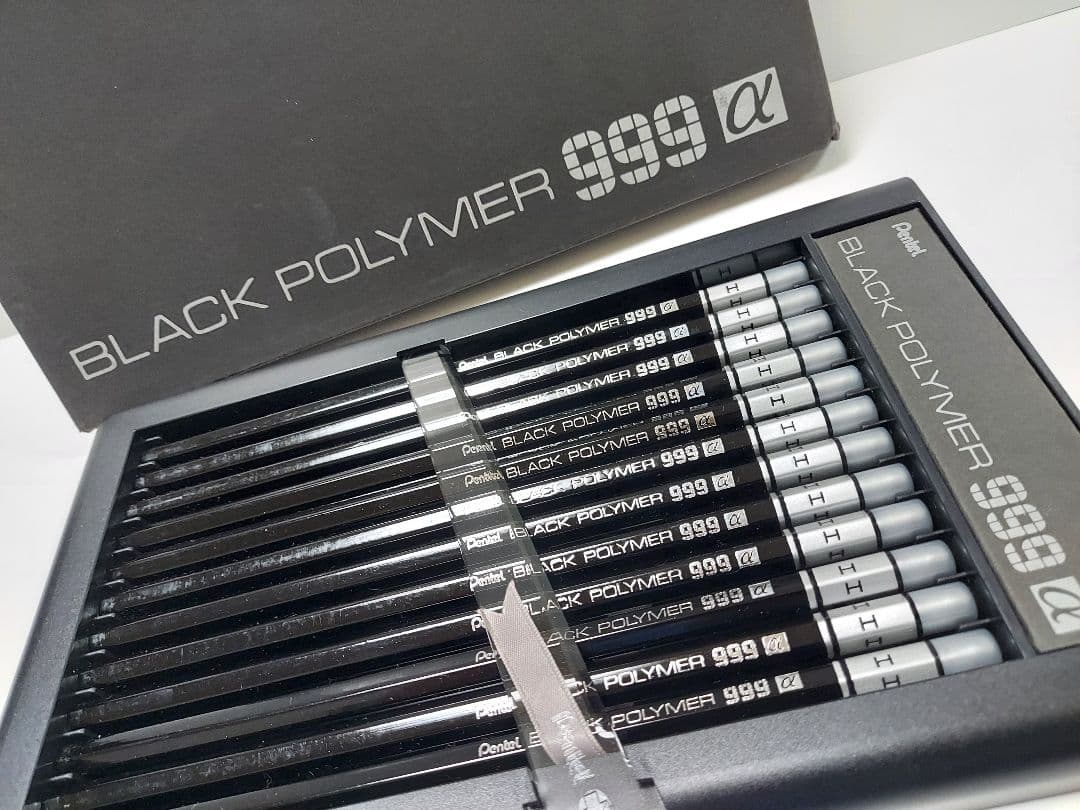Pentel BLACK POLYMER 999 α 12本入り　レトロ鉛筆
