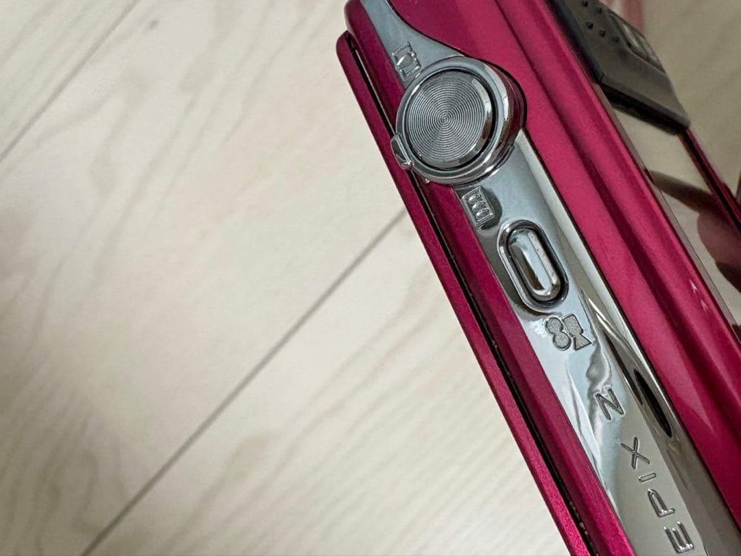 デジタルカメラ FUJIFILM fine pix z90