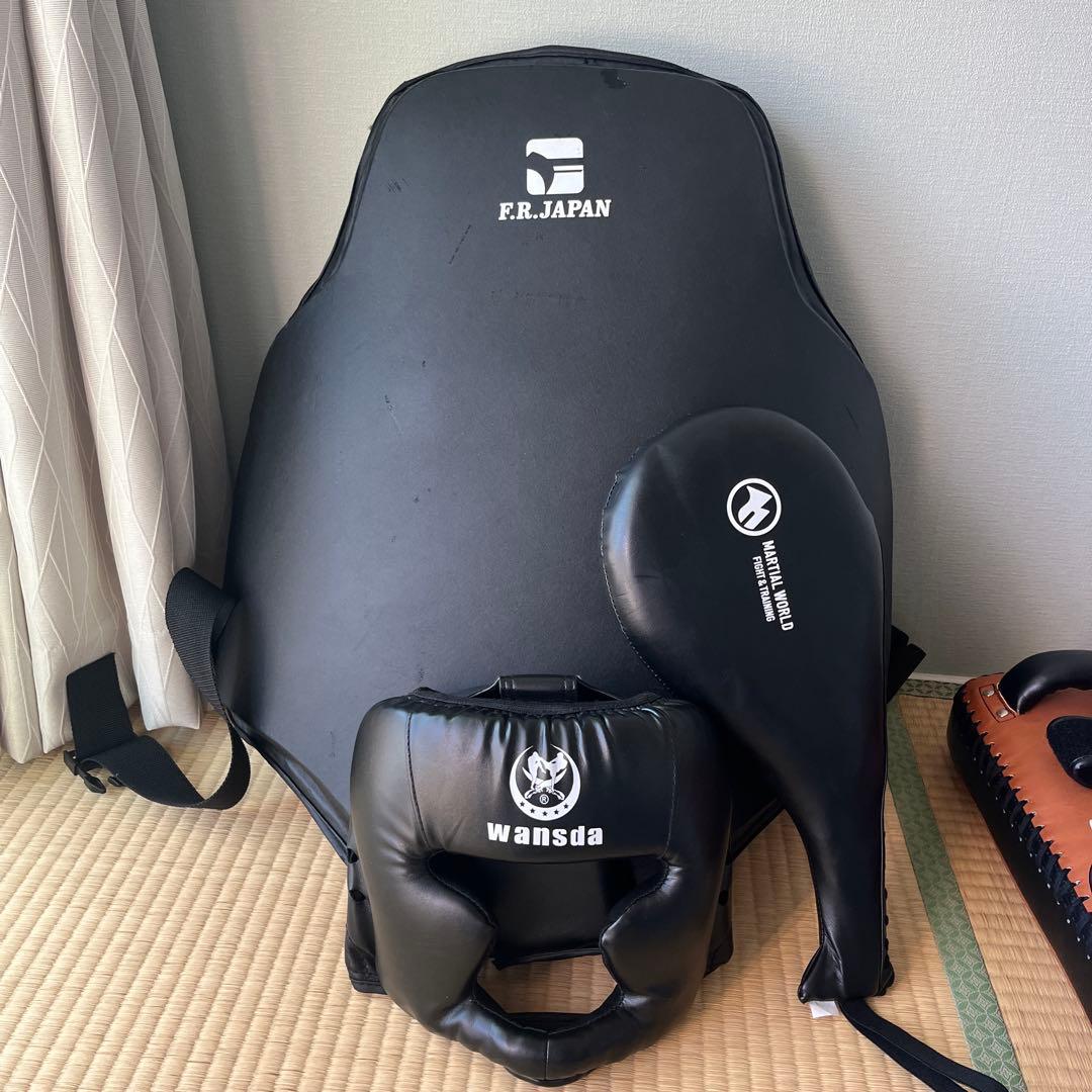 KINDY スパーリングパッド & KING フットガード セット