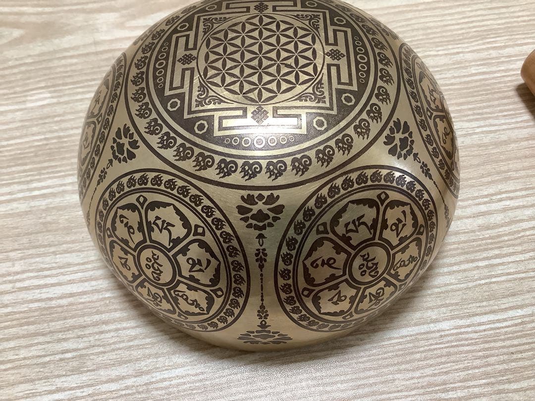 《 チベット密教　新品 》 シンギングボウル　カービング仕様　3点セット　75