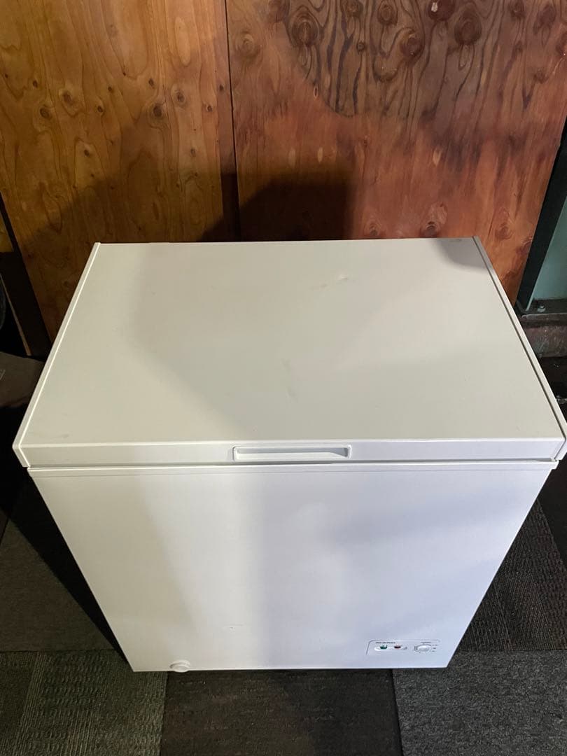 2022年製 アイリスオーヤマ 冷凍庫 142L ICSD-14A-W ①