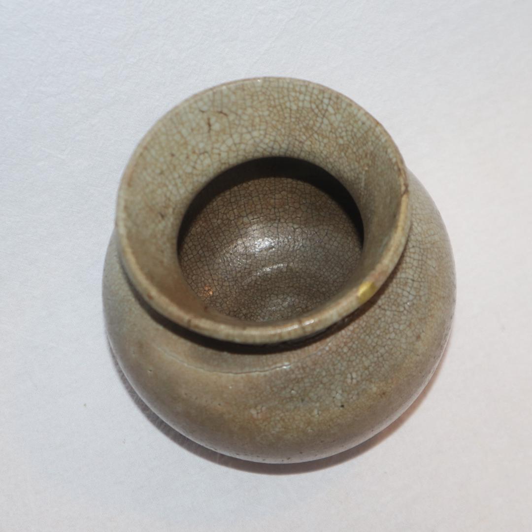 李朝　井戸の小壺