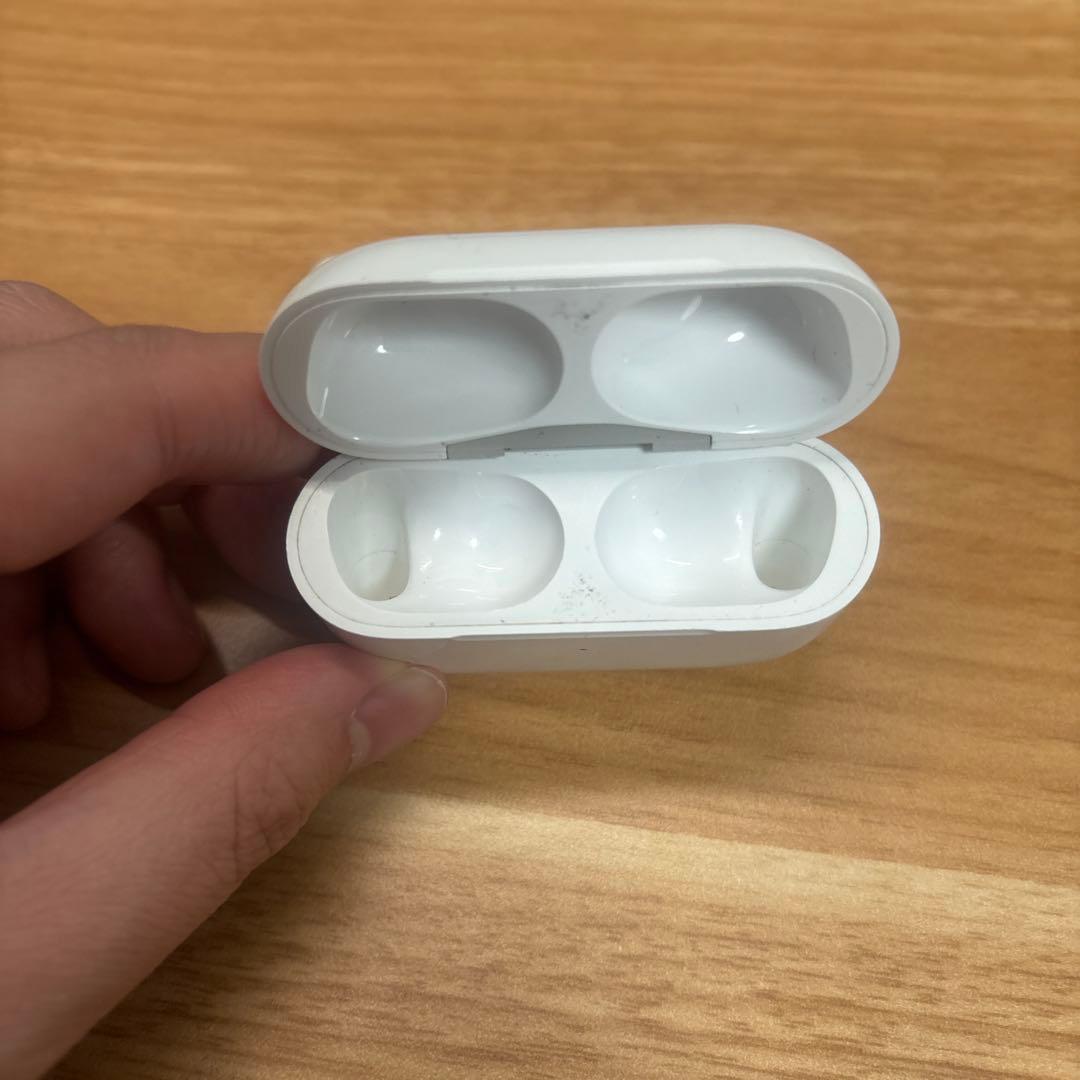 AirPods Pro 第二世代　ライトニング