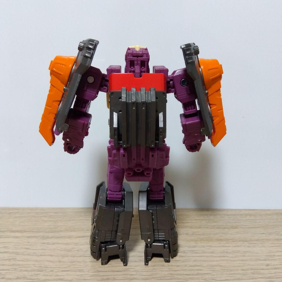 赤*ン様 トランスフォーマー アースライズ ER-10 スコルポノック