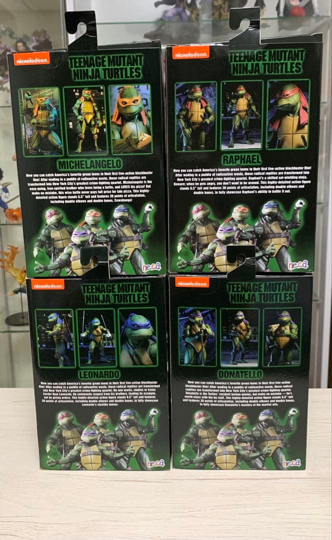 NECA タートルズ