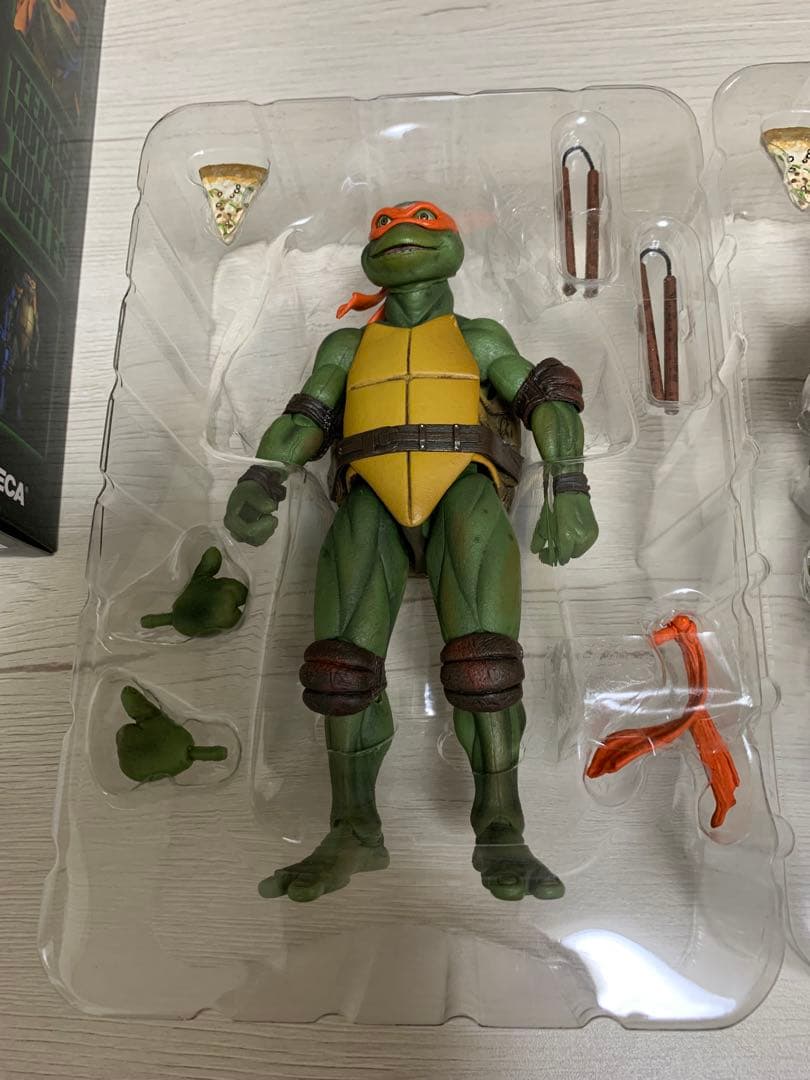 NECA タートルズ