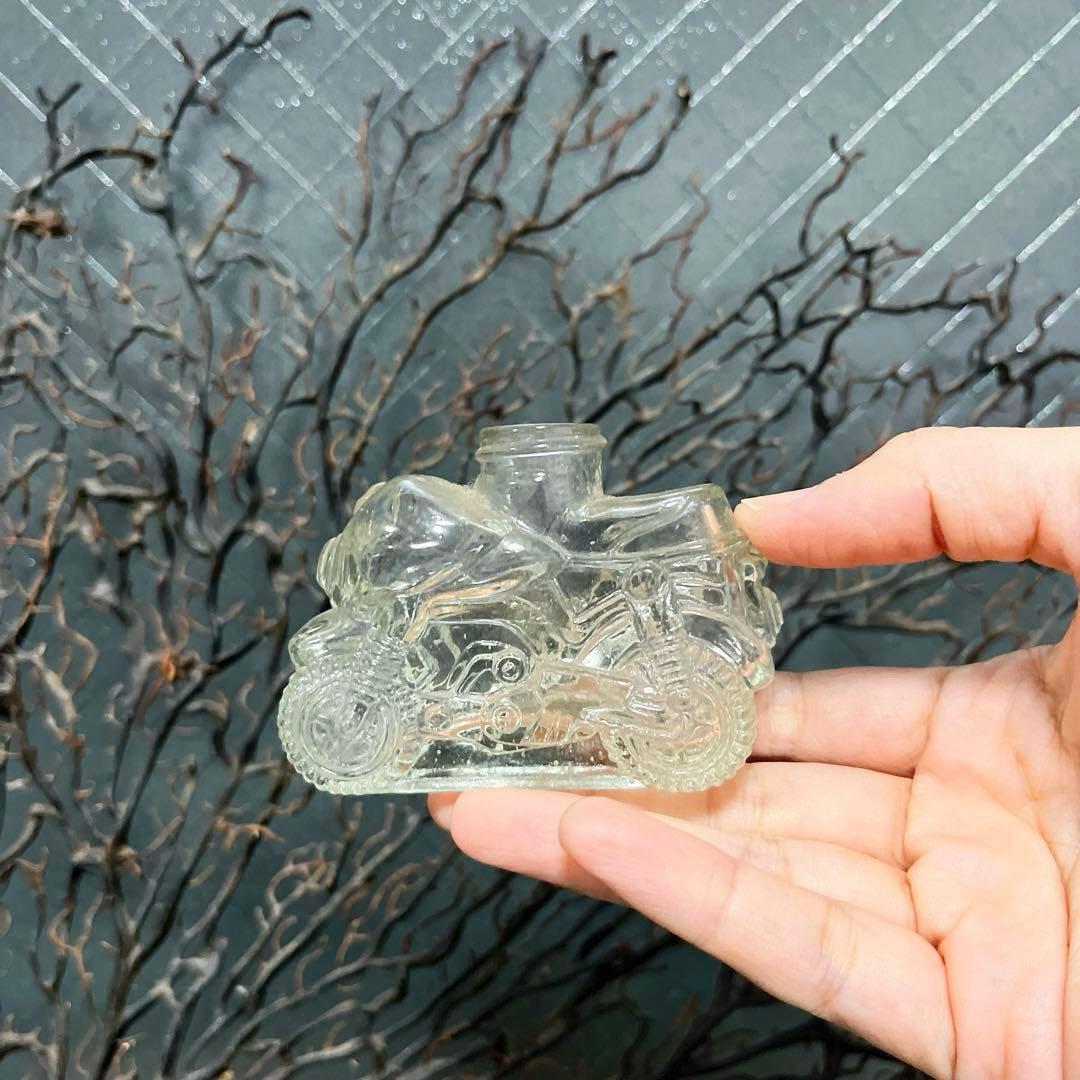 骨董　レトロガラス　時代　金平糖瓶　菓子瓶　バイク　単車　エンボス　ウラン