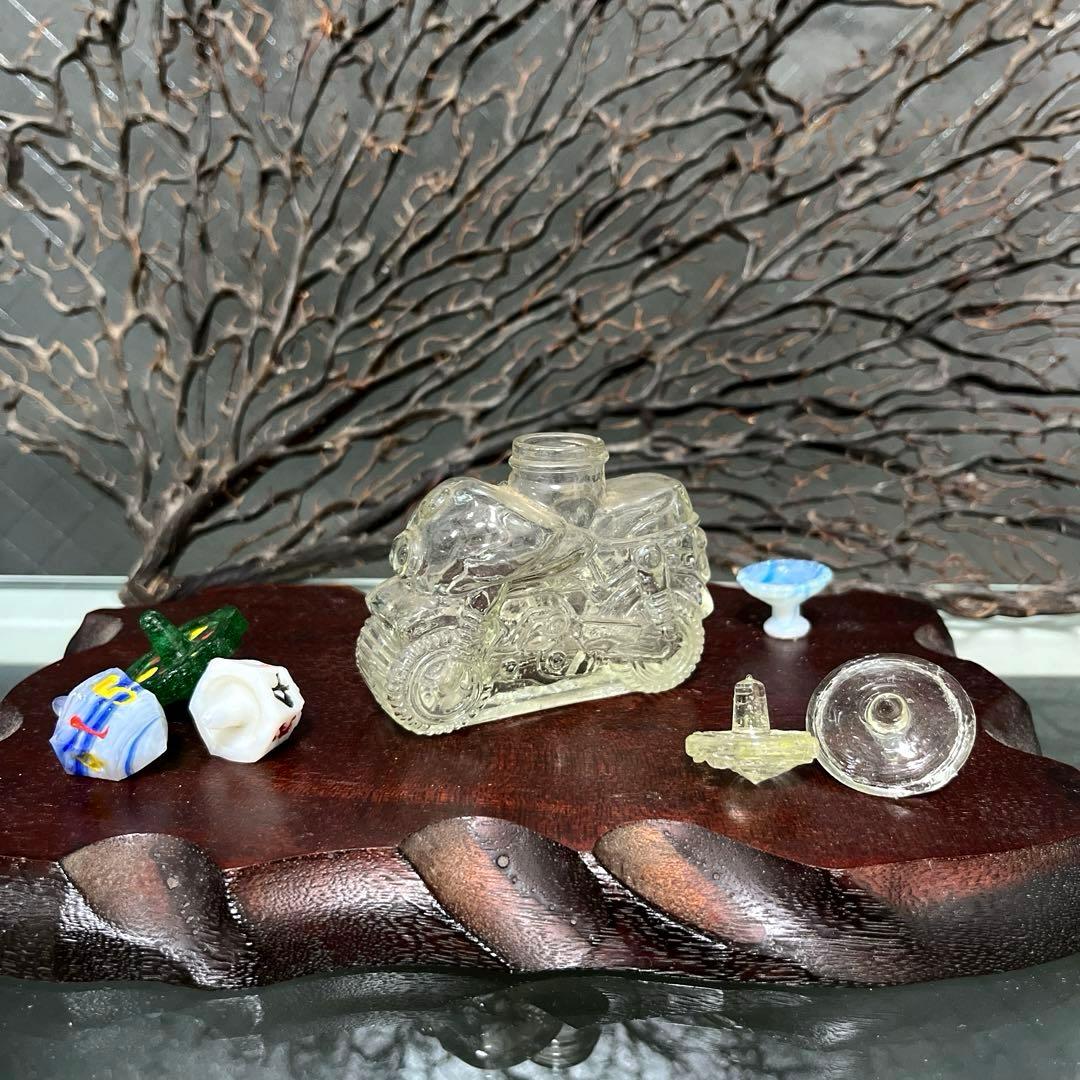 骨董　レトロガラス　時代　金平糖瓶　菓子瓶　バイク　単車　エンボス　ウラン