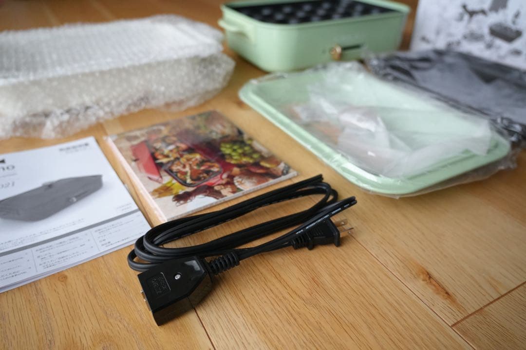 【超美品】BRUNO コンパクトホットプレート レッド BOE021 深鍋付き