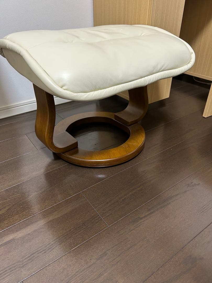 オットマンのみ