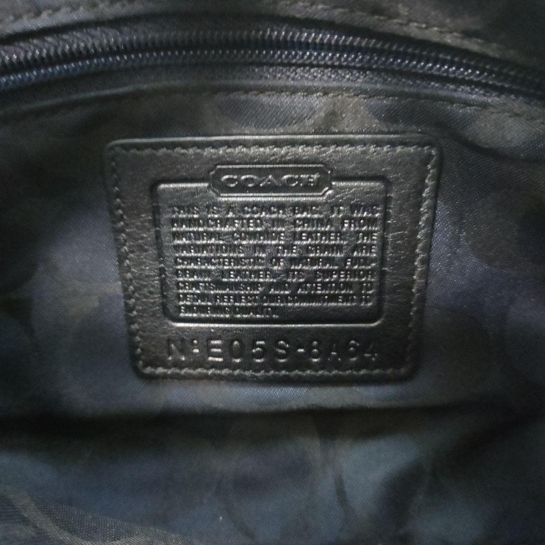 【美品】コーチ ワンショルダー アクセサリーポーチ 本革 タッセル ブラック