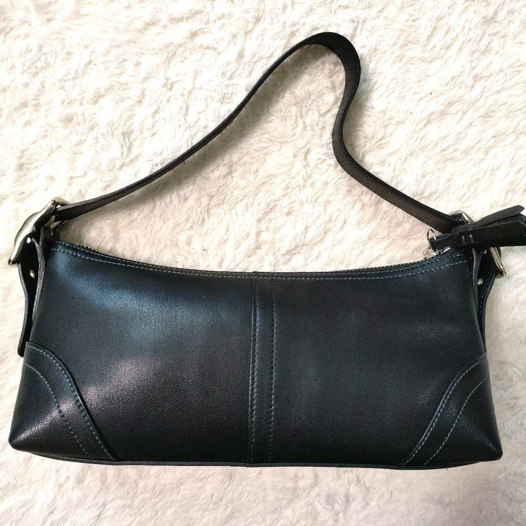 【美品】コーチ ワンショルダー アクセサリーポーチ 本革 タッセル ブラック