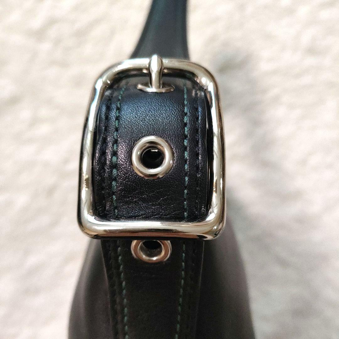 【美品】コーチ ワンショルダー アクセサリーポーチ 本革 タッセル ブラック