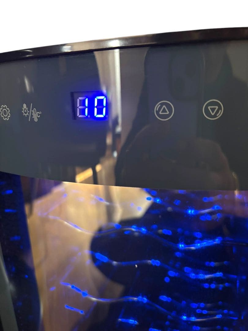 【美品】WIE電子 ペルチェ式ミニワインクーラー WIWCTE12BFGADX