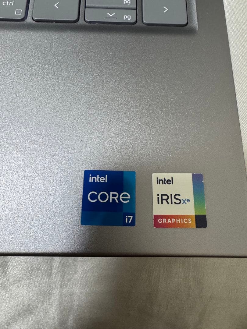 Dell Inspiron 14 5410 2-in-1 ノートPC