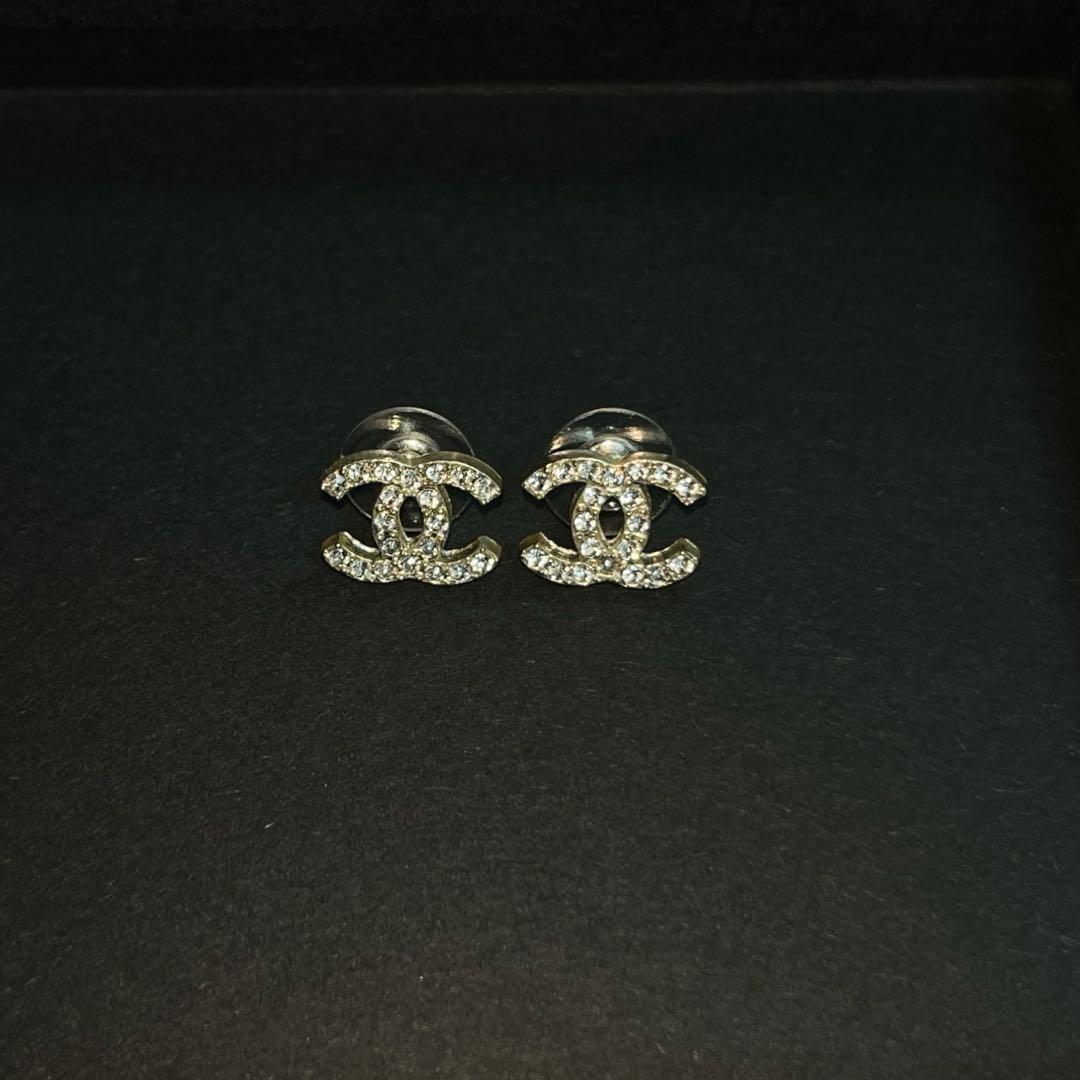 新品未使用✧ ピアス ヴィンテージシャネル CHANEL