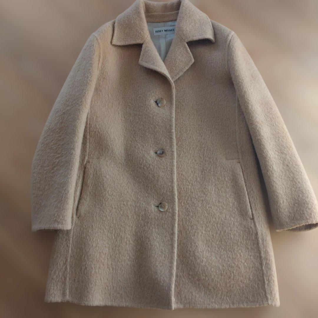 ISSEY MIYAKE ベージュ チェスターコート