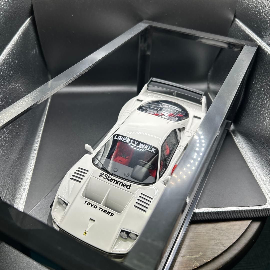 Ferrari F40 LBWK 1/18 フェラーリF40リバティウォーク