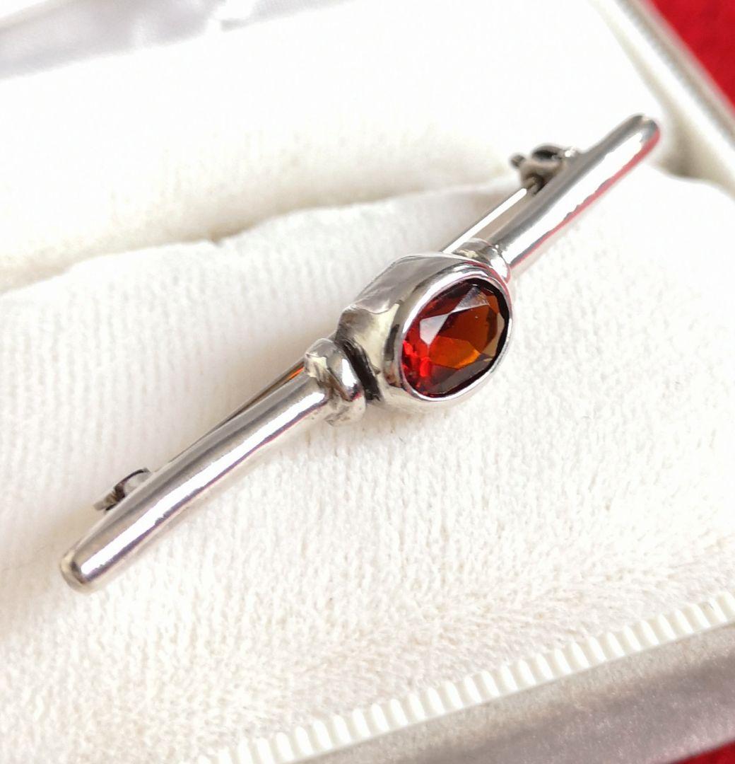 ヴィンテージ シルバー製 ブローチ 宝石 ガーネット アールデコフォルム 697
