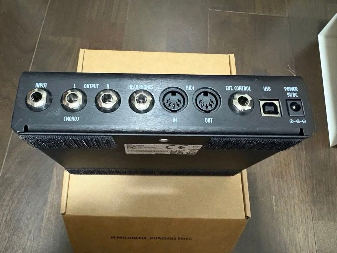 TONEX エフェクトペダル 本体　美品　初期保護フィルム付き