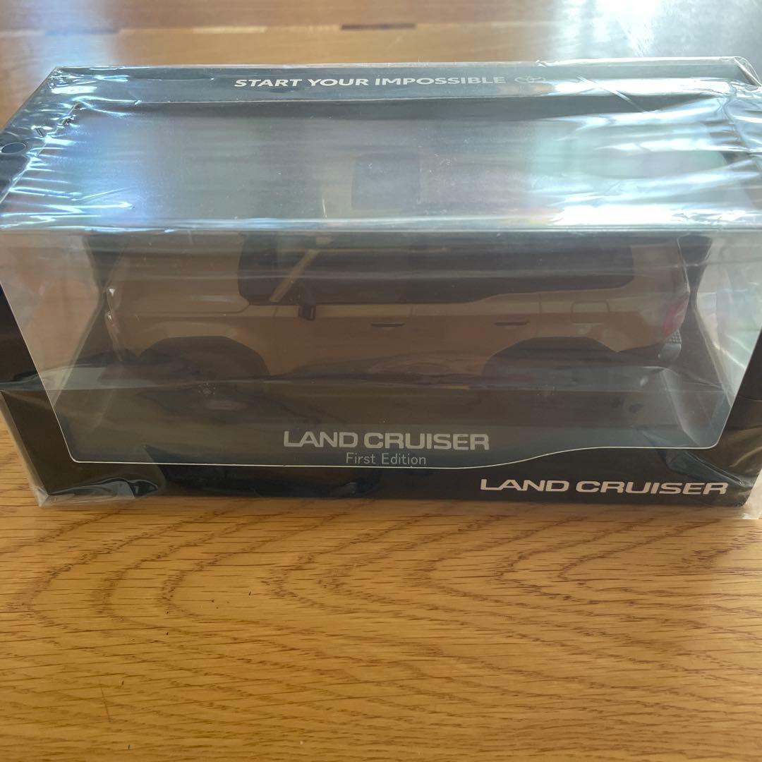 新型ランクル250 First Edition 丸目サンドカラー　ステッカー付き