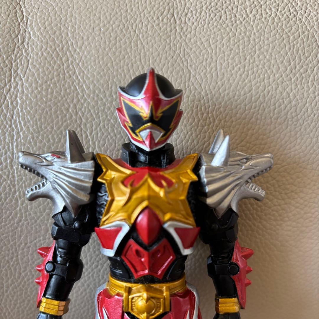 【超貴重】ウルザードファイヤーソフビ　てれびくん抽選プレゼント