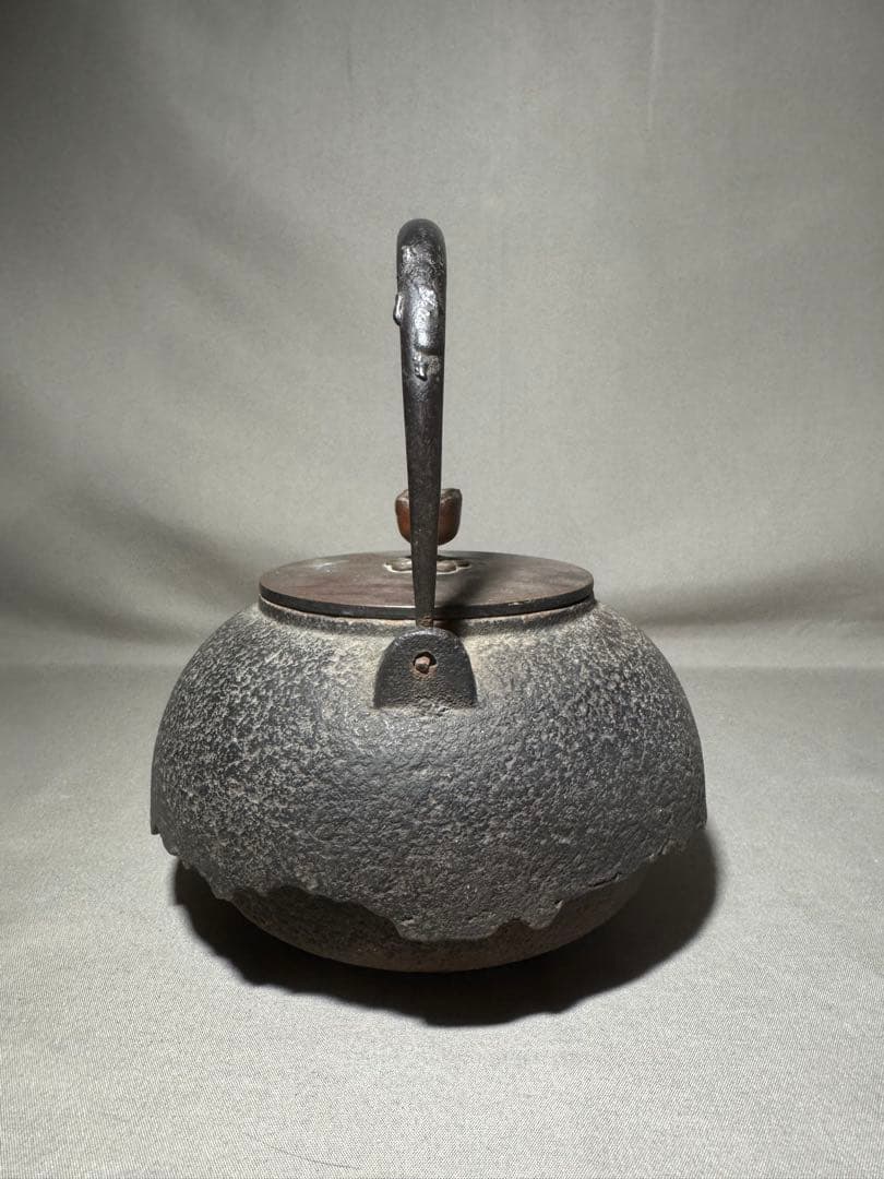 茶道具　無名無地鉄瓶