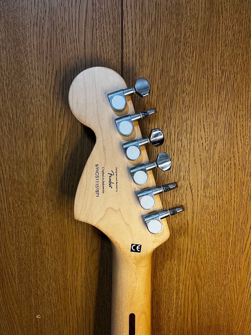 ギター Squier Stratocaster HSS Standard series