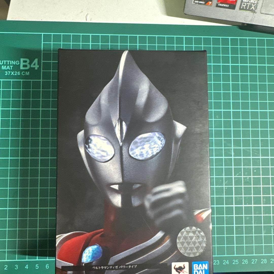 ウルトラマンティガ パワータイプ SHFiguarts 真骨彫製法