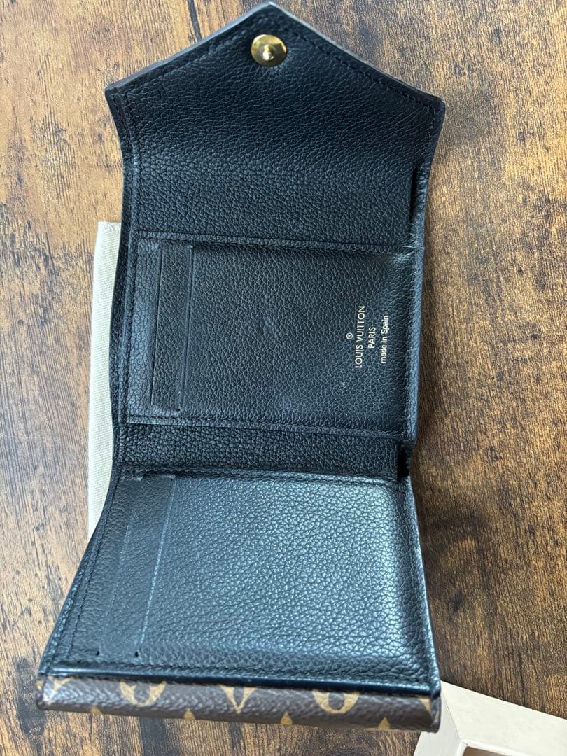 ルイヴィトン　モノグラム　ポルトフォイユドゥブルVコンパクトブラック