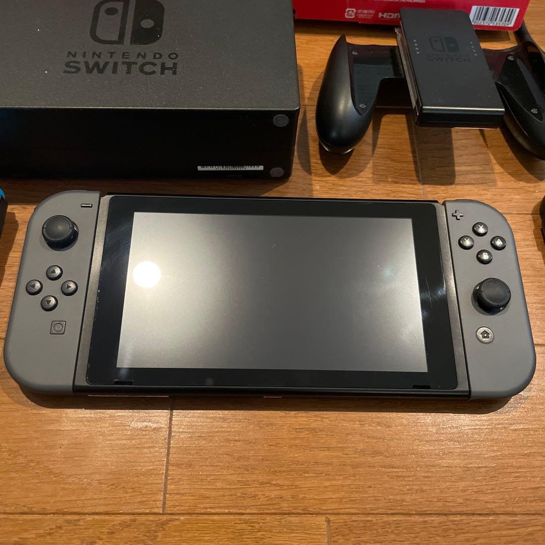 Switch本体グレー、Joy-Con左、SDカード128GB