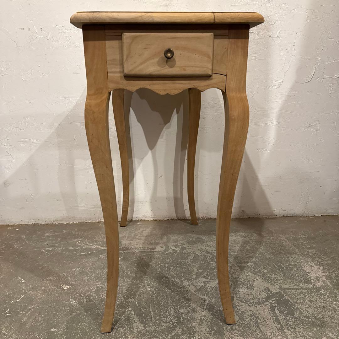 年末年始saleヴィンテージ　木製サイドテーブル　引き出し付き　剥離