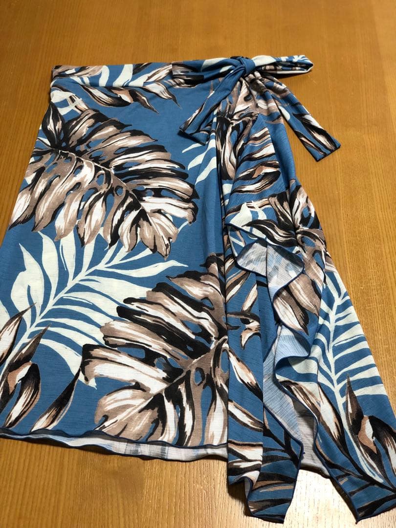 レディース水着　パレオ付きRiberce 9M