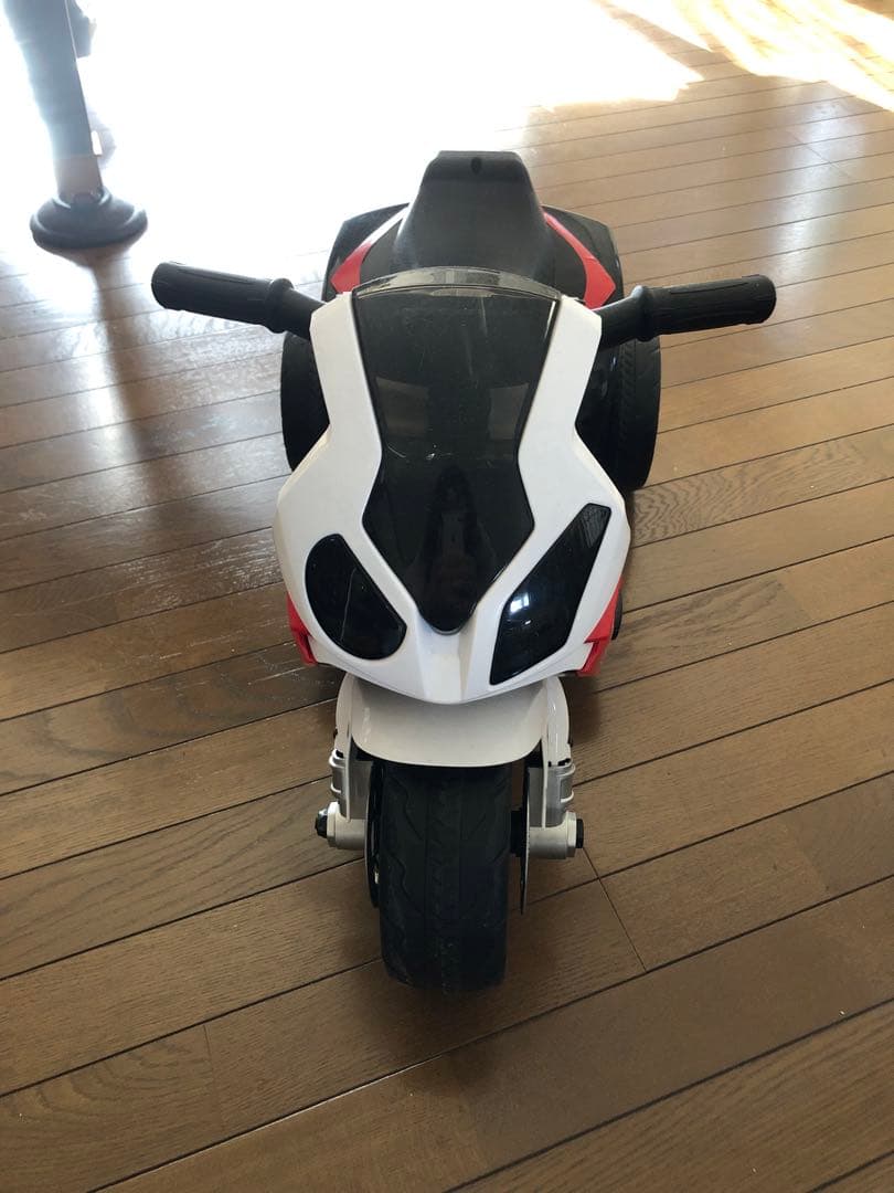 乗り物 BMW 男の子 バイク 電動 充電式