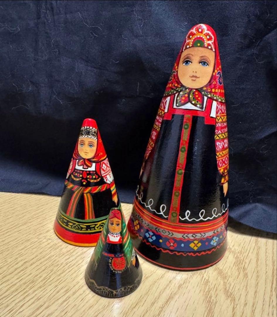 ロシア　アーティスト　ダロブエア作品　三角マトリョーシカ　3体　長期保存