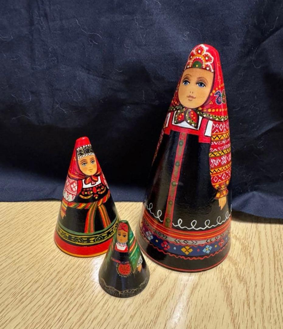 ロシア　アーティスト　ダロブエア作品　三角マトリョーシカ　3体　長期保存