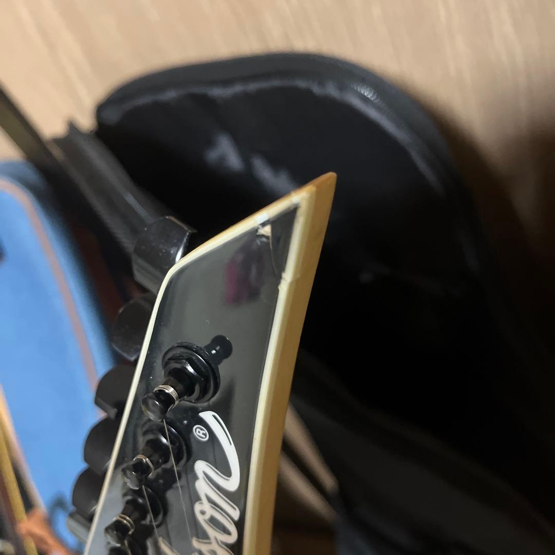 Jackson King V JS32 エレキギター