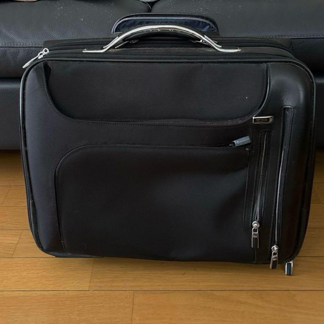 M*e様 TUMI スーツケース　キャリーケース　ビジネスバッグ