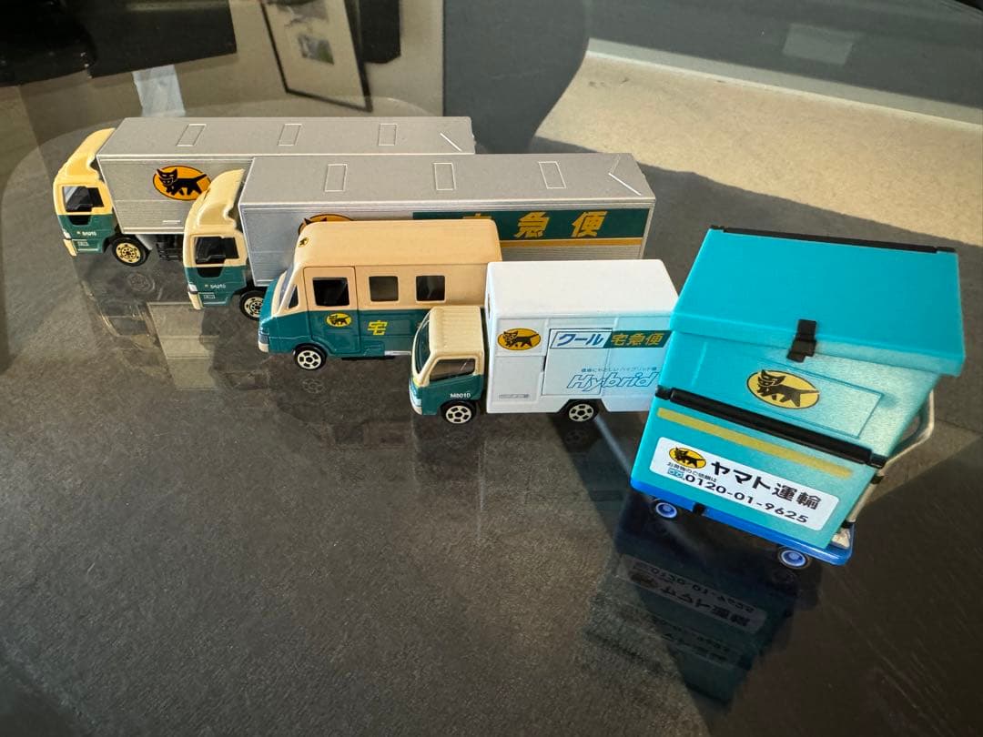 【クロネコヤマト】ミニカーセット 5台 印鑑立