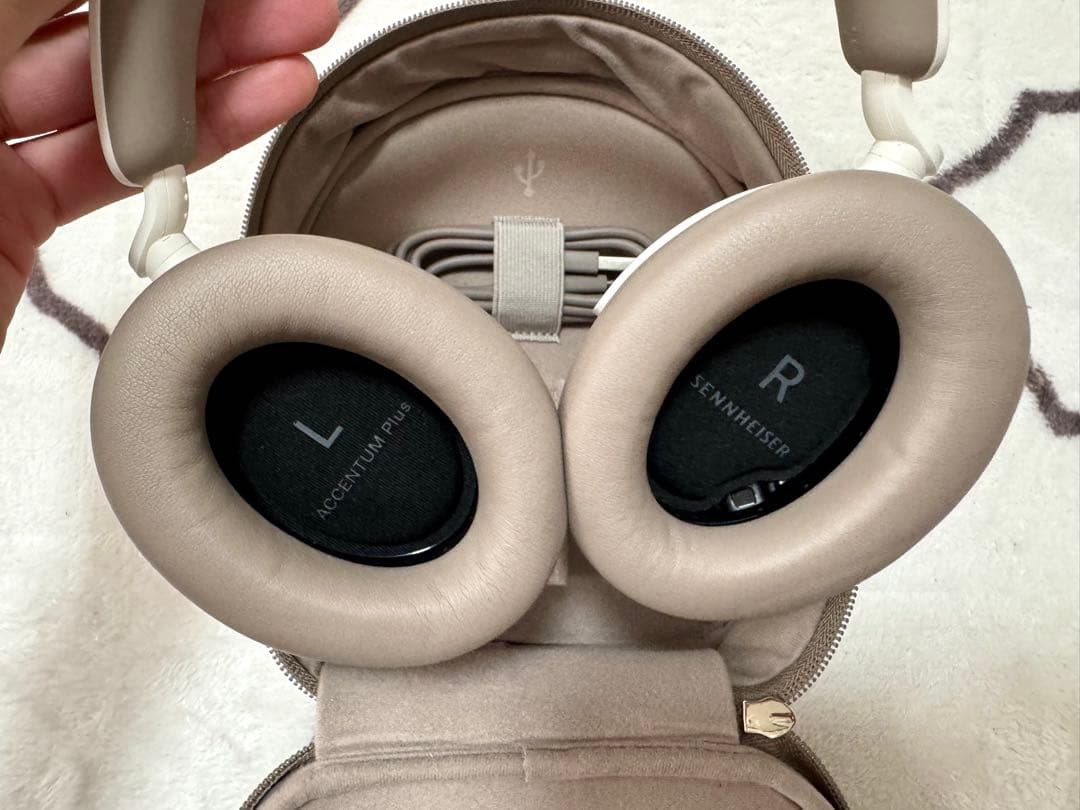 SENNHEISER ACCENTUM Plus ゼンバイザーヘッドホン