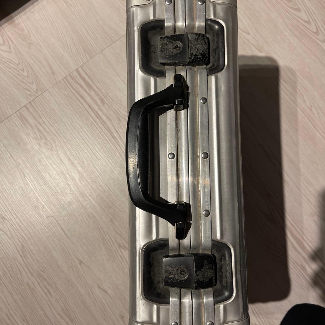 RIMOWA シルバーキャリーケース
