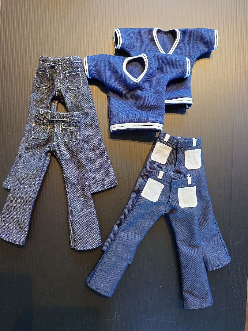 【yuki】1/6フィギュア服＋素体2体