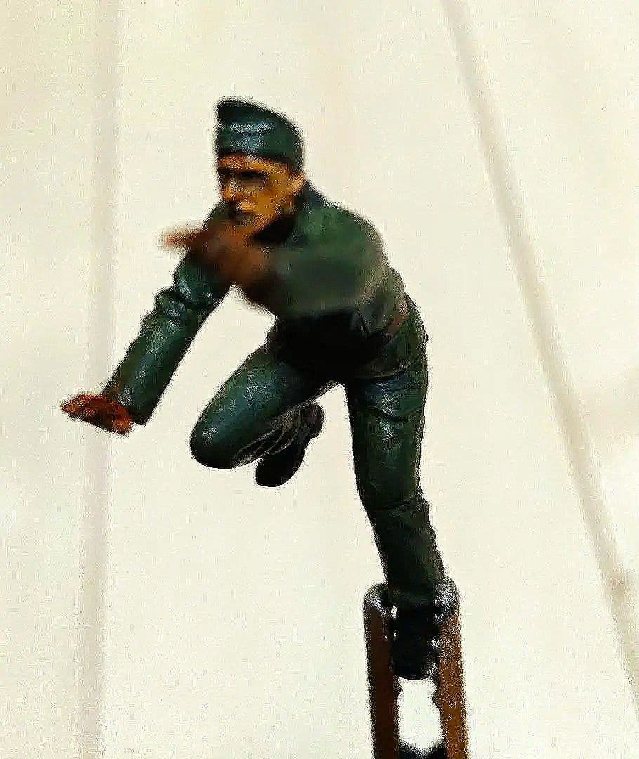 【塗装完成品】TAMIYA　1/34 ドイツ四号突撃砲　戦車兵3名付き