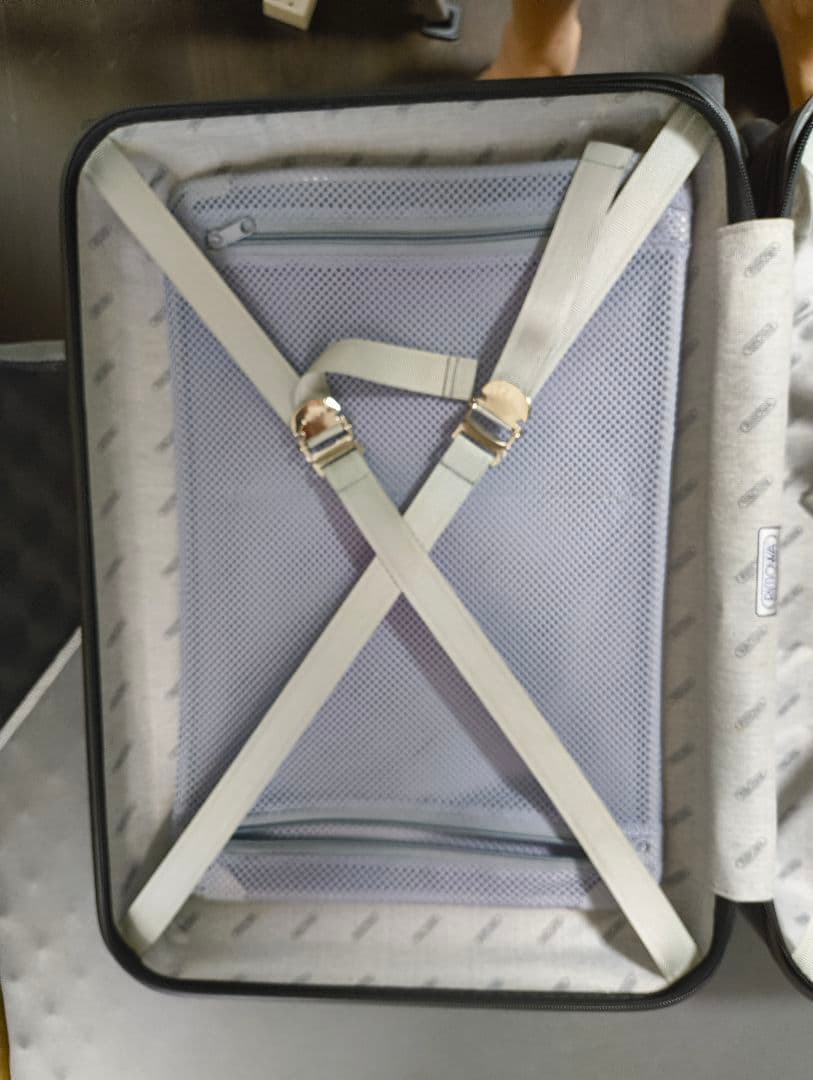 RIMOWAリモワ　サルサ　キャリーケース32L ドイツ製