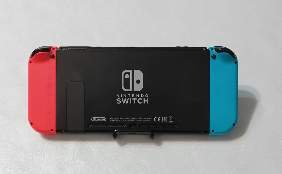 NintendoSwitchネオンレッド