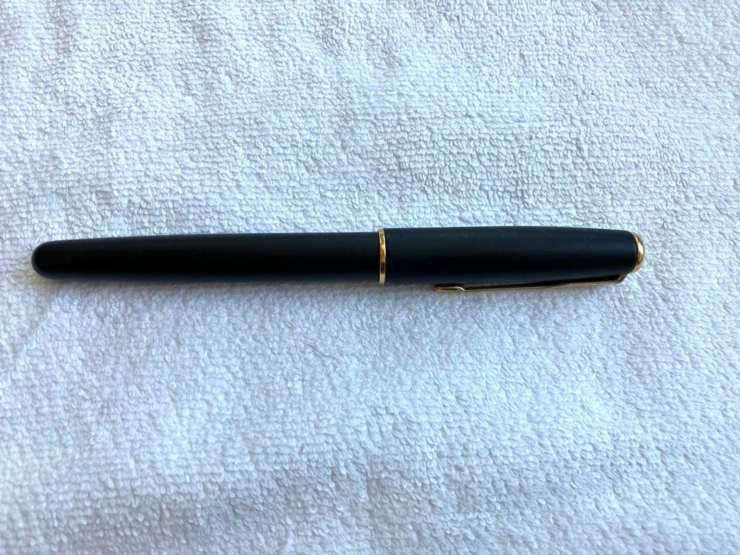 パーカー ソネット 万年筆　Parker FRANCE マットブラック出品準備中