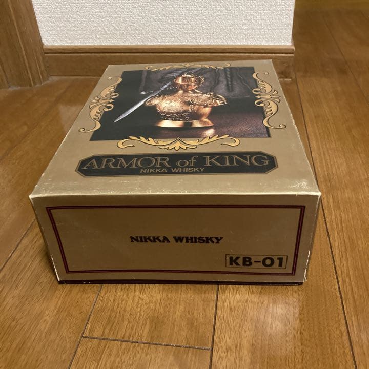 ニッカキングスランドアーマーオブキング700ml&MONDE酒造MG-20 付き