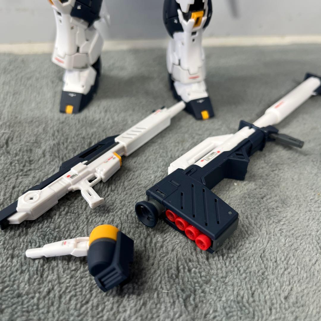 ガンプラ完成品　RG RX-93 νガンダム