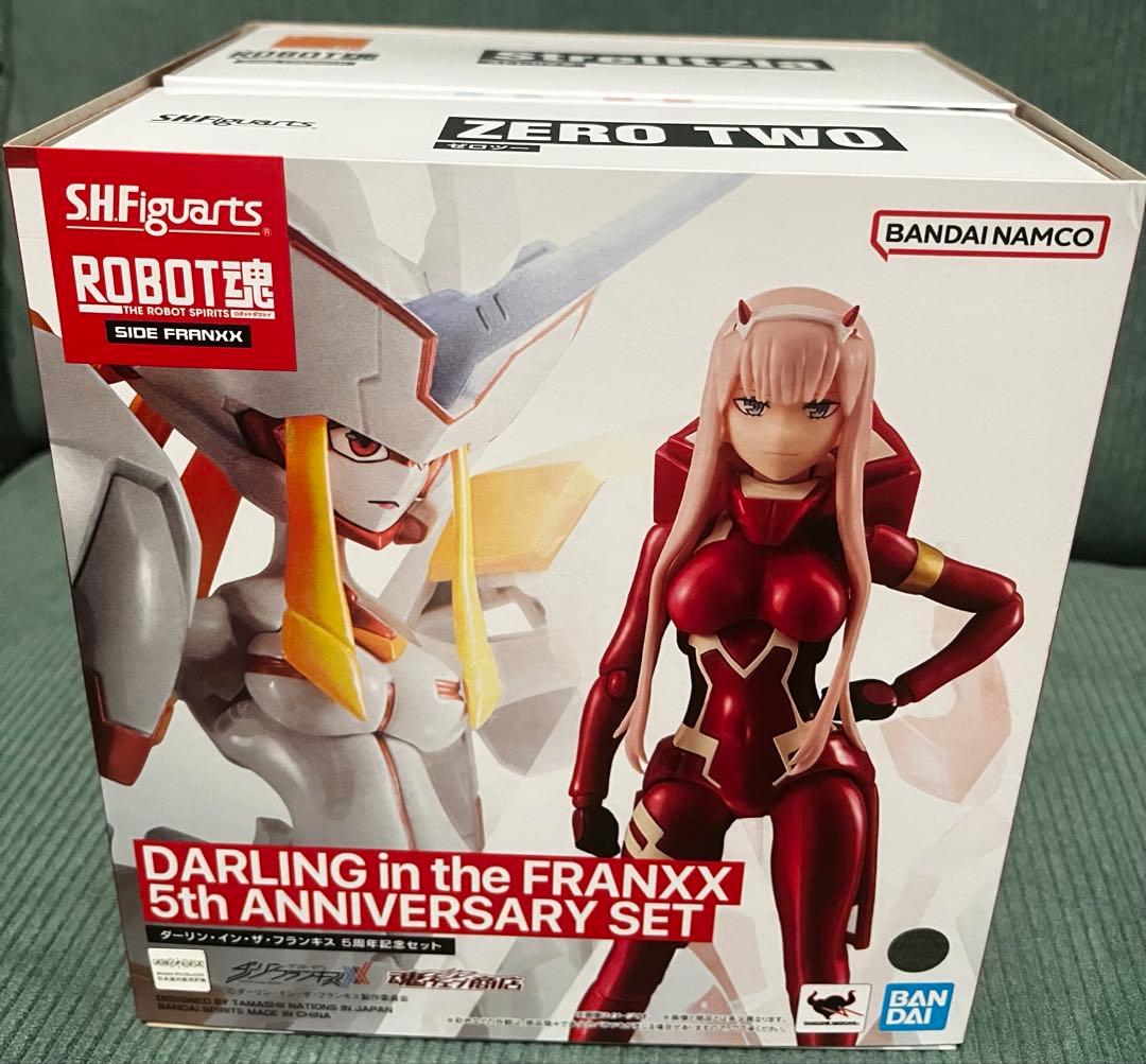未開封　フィギュアーツロボット魂ダーリン・イン・ザ・フランキス 5周年記念セット