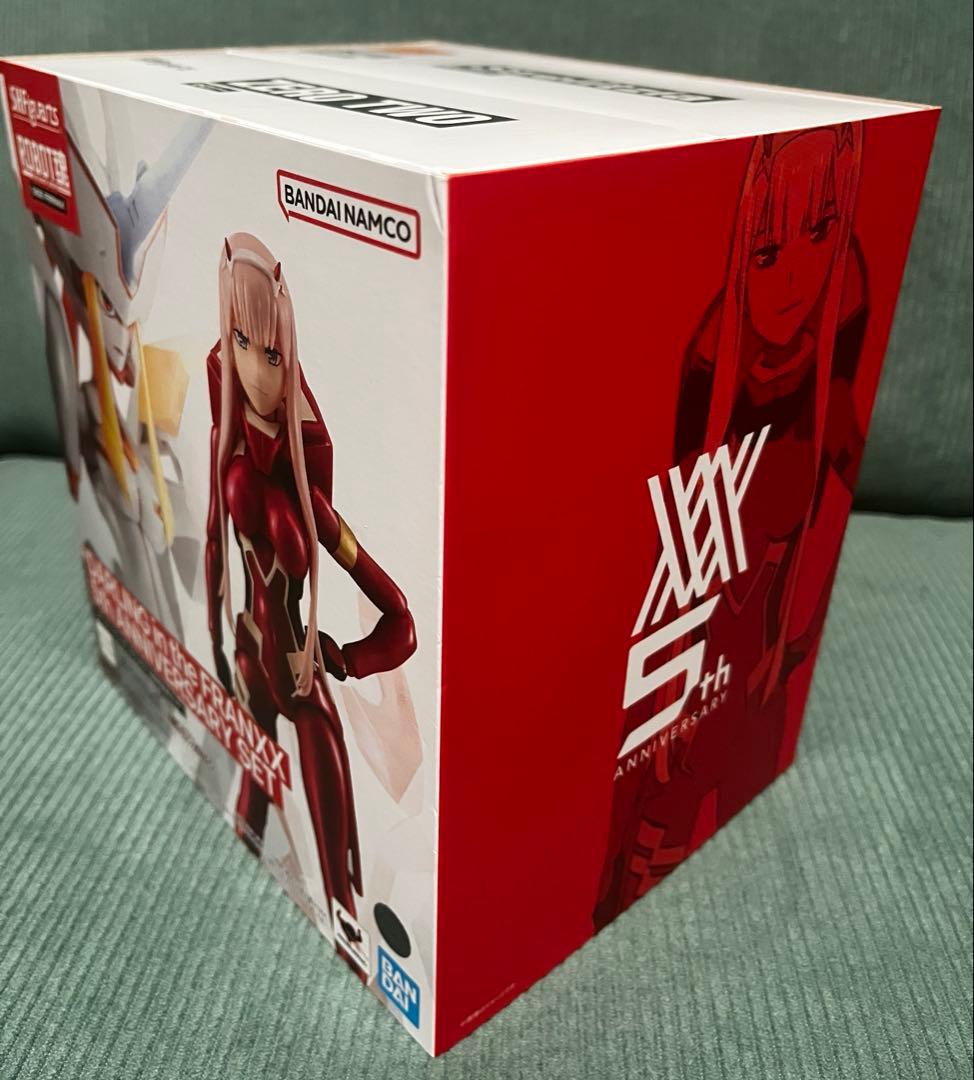 未開封　フィギュアーツロボット魂ダーリン・イン・ザ・フランキス 5周年記念セット